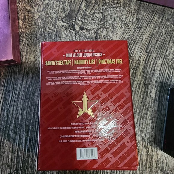 Jeffree Star Bundle // Lipstick eyeshadow display & lip scrub / Jeffree Star Lot - Picture 6 of 9